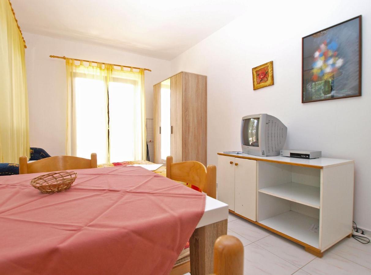 Apartments Puntizela 727 Pula Extérieur photo