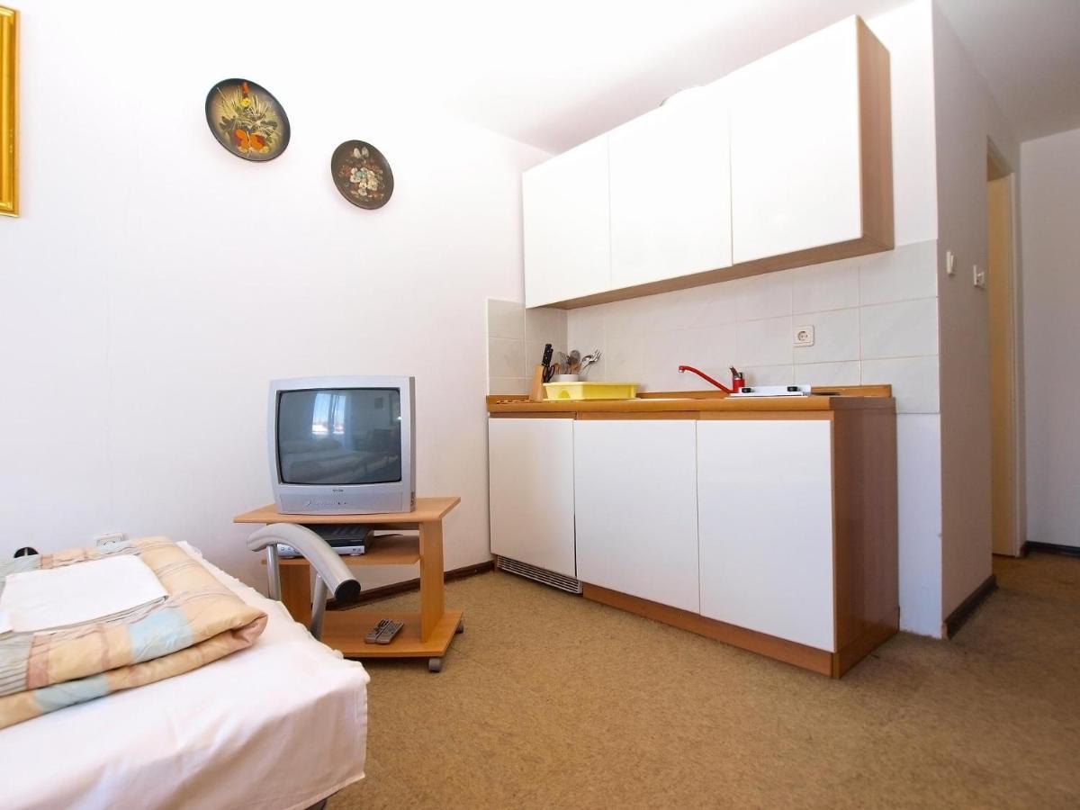 Apartments Puntizela 727 Pula Extérieur photo