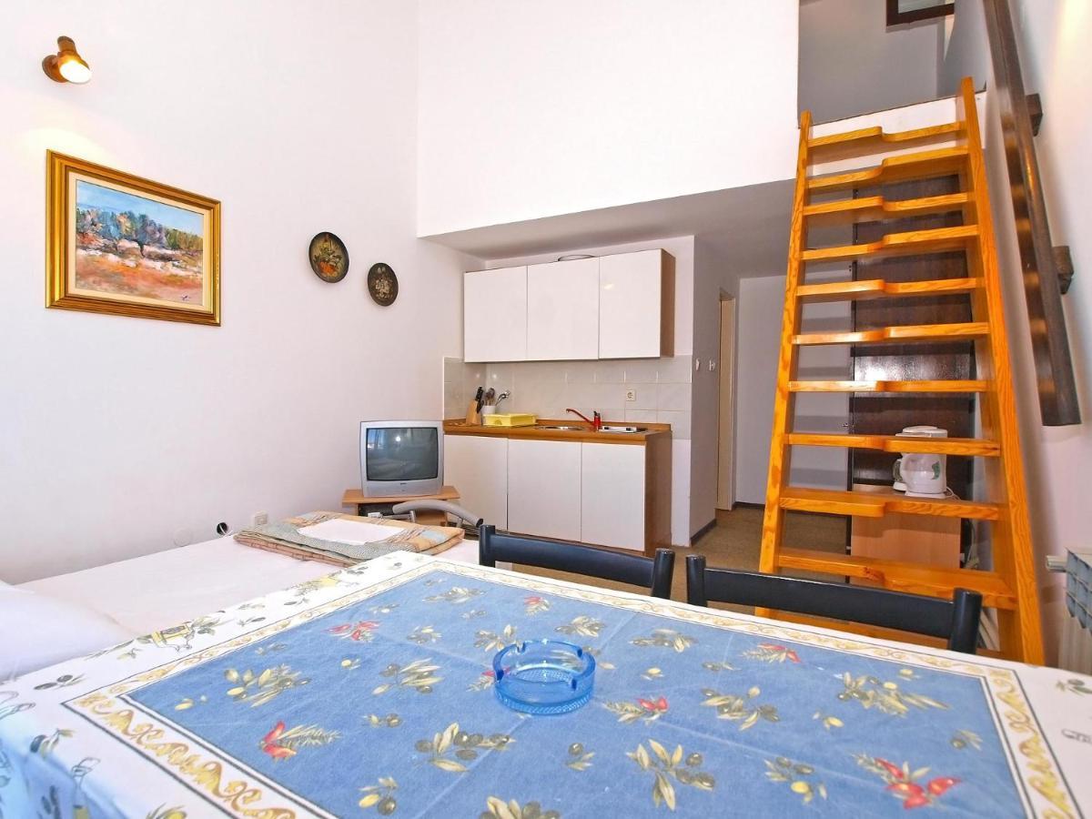 Apartments Puntizela 727 Pula Extérieur photo