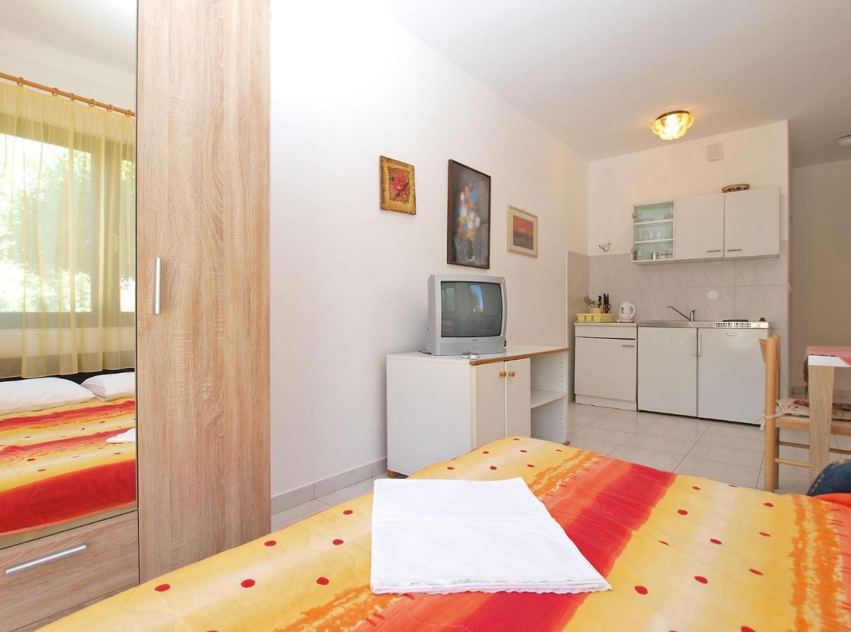 Apartments Puntizela 727 Pula Extérieur photo